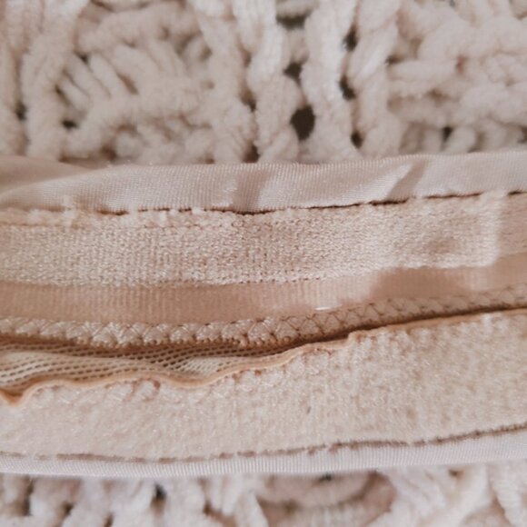 La Senza 32A Extreme Pushup Strapless Multi Way Bra with Gel Lining - Picture 9 of 13